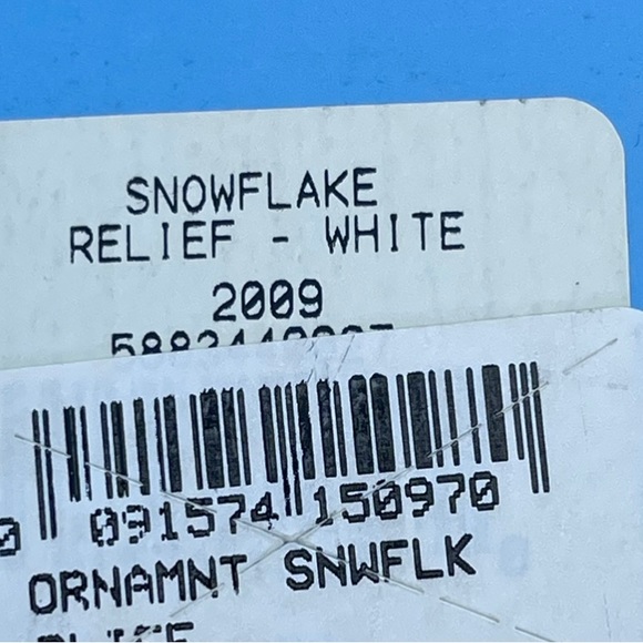 Wedgwood Christmas Relief Ornament In White New In Box - Picture 4 of 4